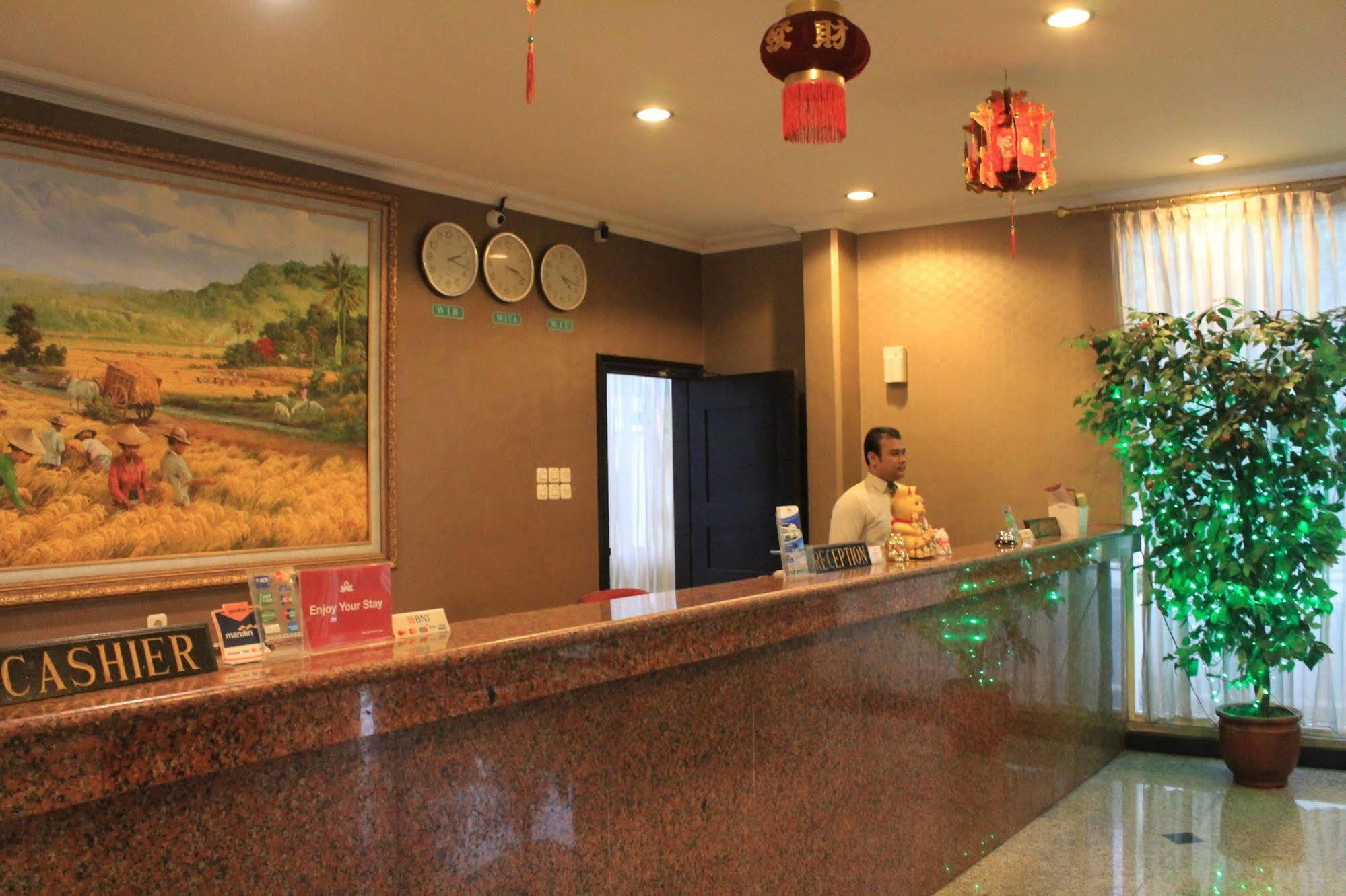 Hotel Sinar 3 Sedati Ngoại thất bức ảnh