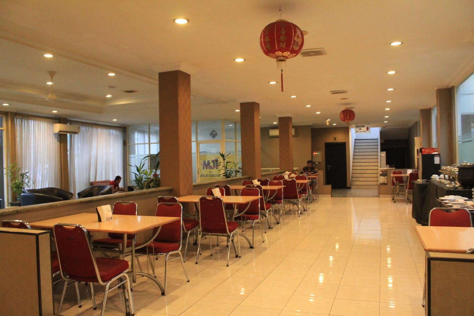 Hotel Sinar 3 Sedati Ngoại thất bức ảnh
